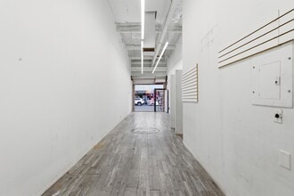301-329 E 12th St, Los Angeles, CA for lease Interior Photo- Image 2 of 5