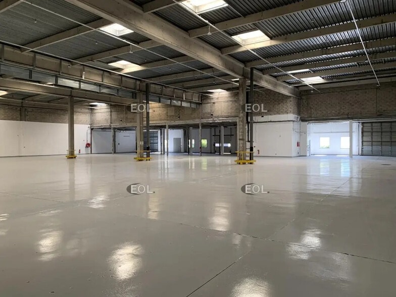 Industriel dans Gennevilliers à louer - Photo intérieure - Image 2 de 12