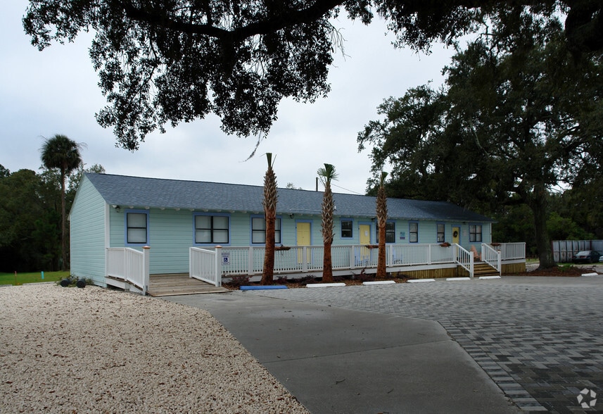 602 1st St, Tybee Island, GA à louer - Photo du bâtiment - Image 2 de 6