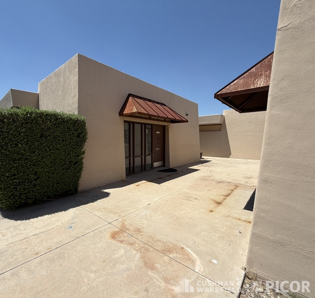 540 W Prince Rd, Tucson, AZ for lease - Building Photo - Image 2 of 5