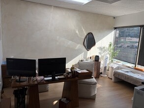 22801 Ventura Blvd, Woodland Hills, CA à louer Photo intérieure- Image 2 de 3