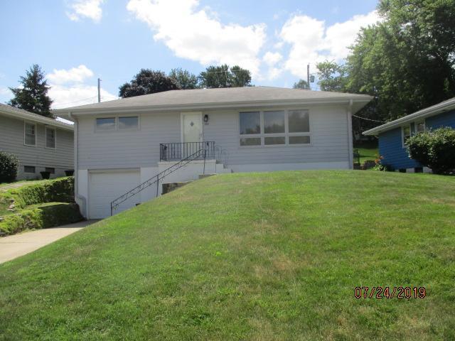 7521 Sherman Dr, Omaha, NE à vendre - Photo principale - Image 1 de 1