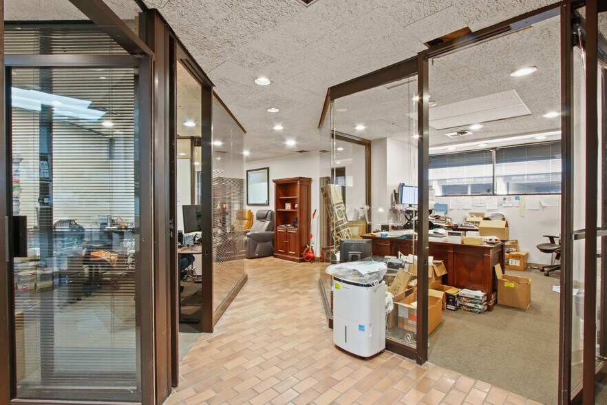 1627 Pontius Ave, Los Angeles, CA à vendre - Photo intérieure - Image 3 de 19