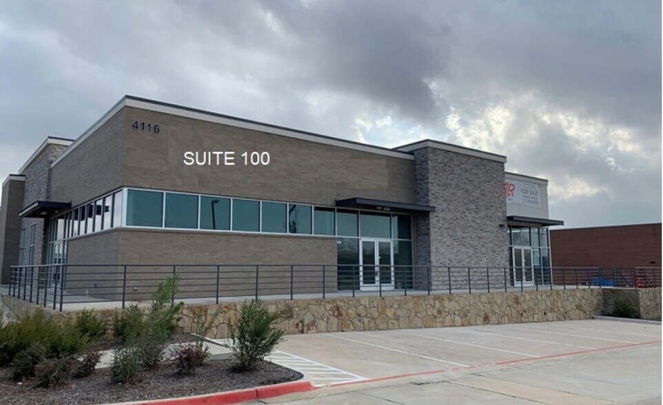 4116 State Highway 121, Carrollton, TX à vendre - Photo du bâtiment - Image 1 de 16