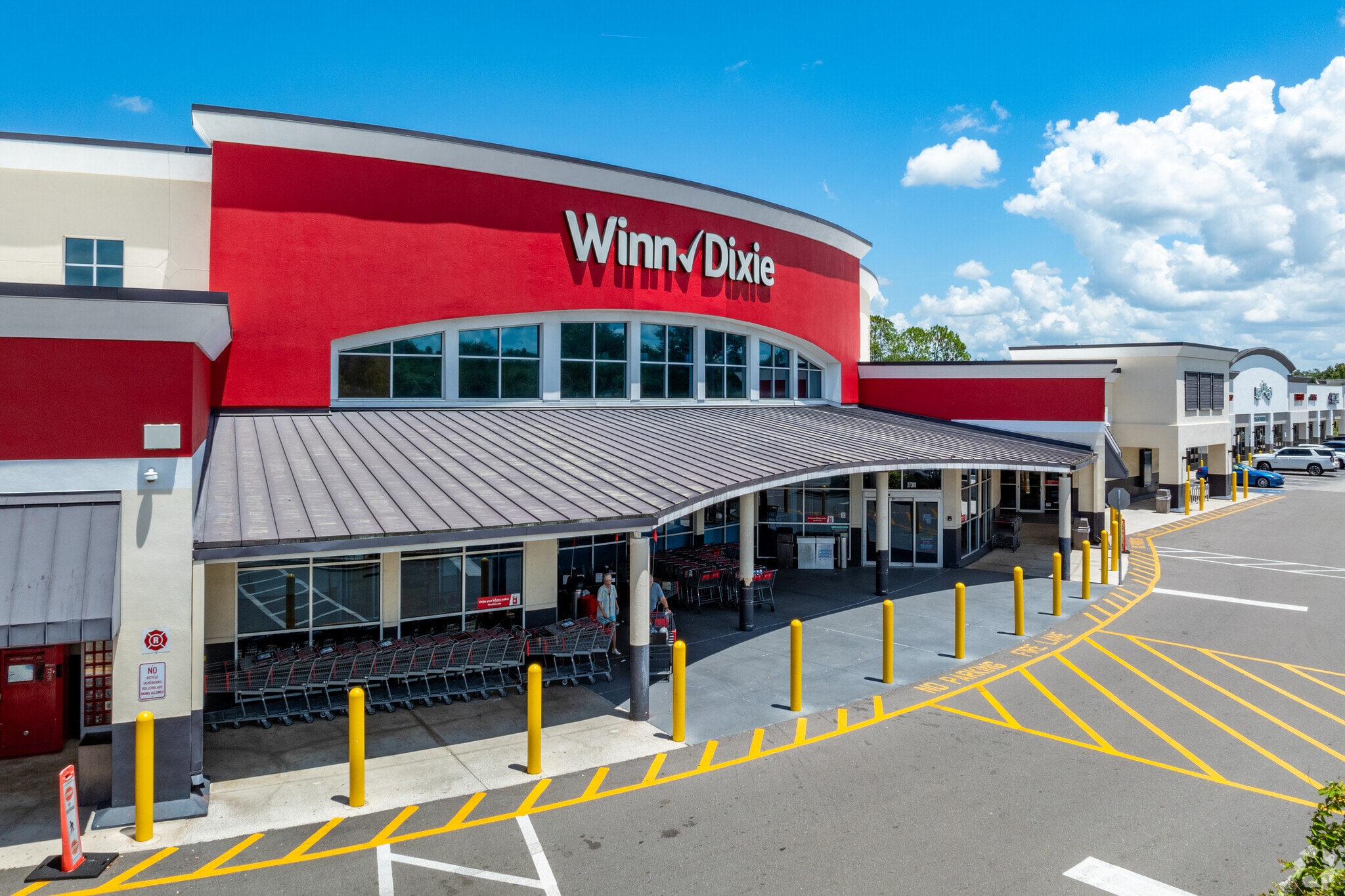 27327-27424 Wesley Chapel Blvd, Wesley Chapel, FL à louer Photo principale- Image 1 de 7