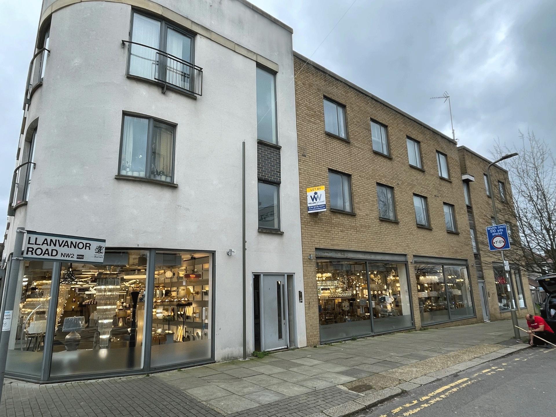 759 Finchley Rd, London for lease Primary Photo- Image 1 of 4