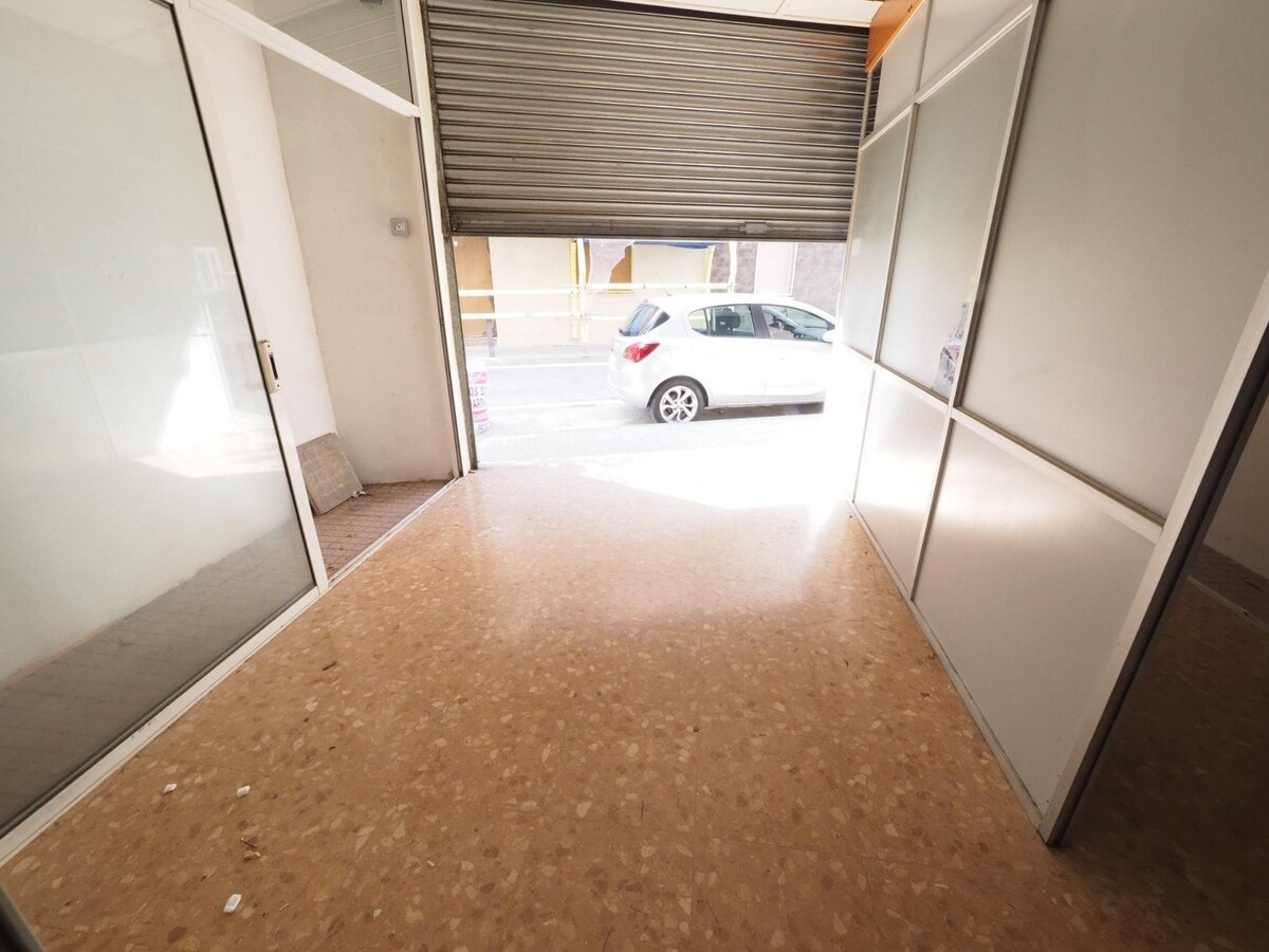 Cornellà de Llobregat, BAR 08940 - Unit Pt01 -  - Interior Photo - Image 1 of 14