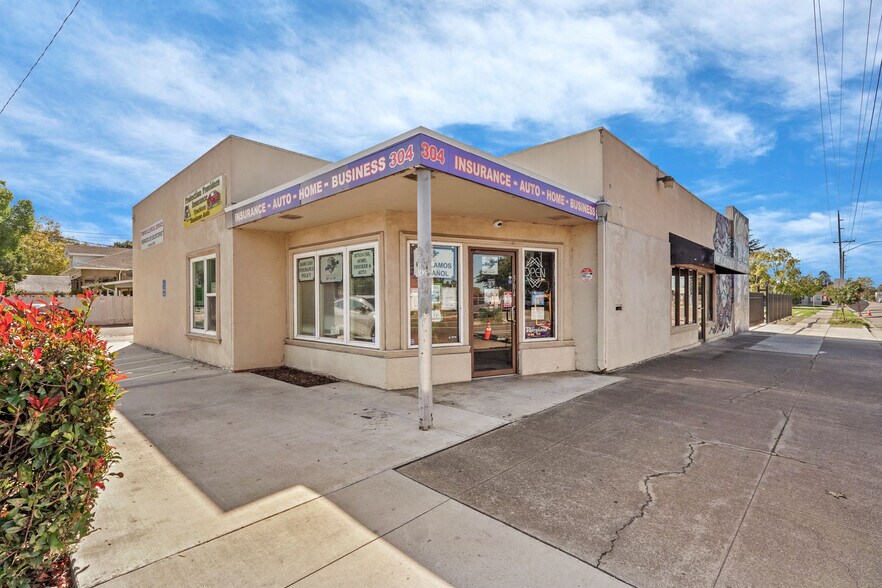 304 W Harding Way, Stockton, CA à vendre - Photo du bâtiment - Image 2 de 39