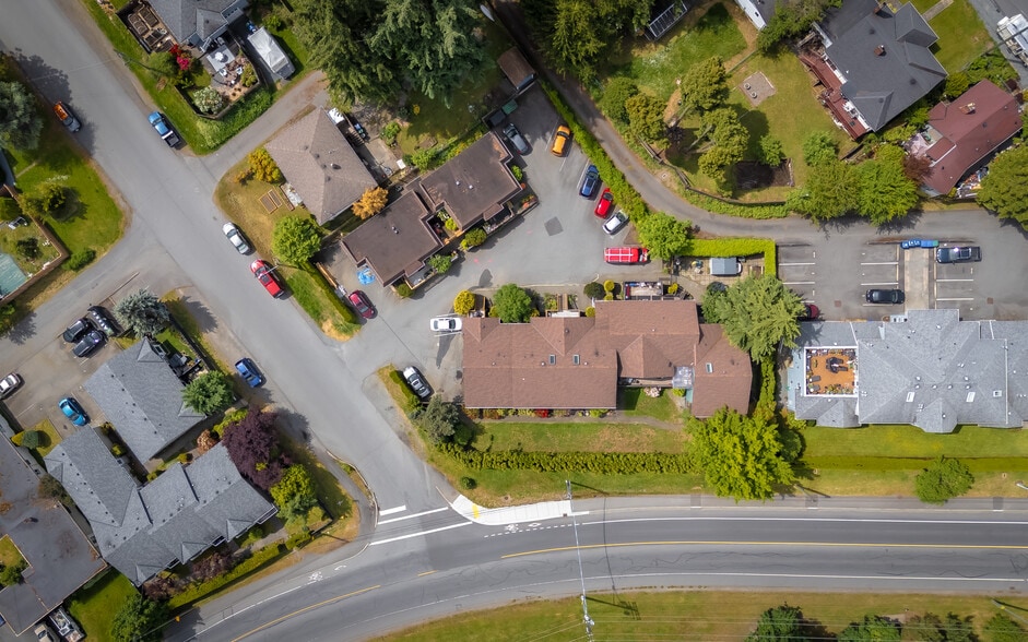 635 Bowen Rd, Nanaimo, BC for sale - Building Photo - Image 3 of 5