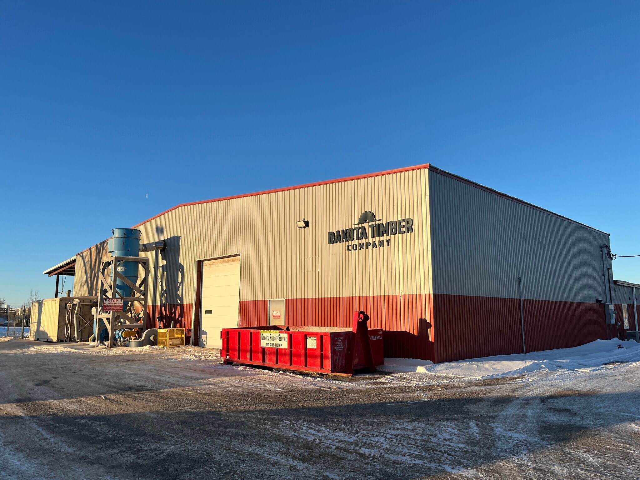 3202 N 7th Ave, Fargo, ND for lease Building Photo- Image 1 of 18