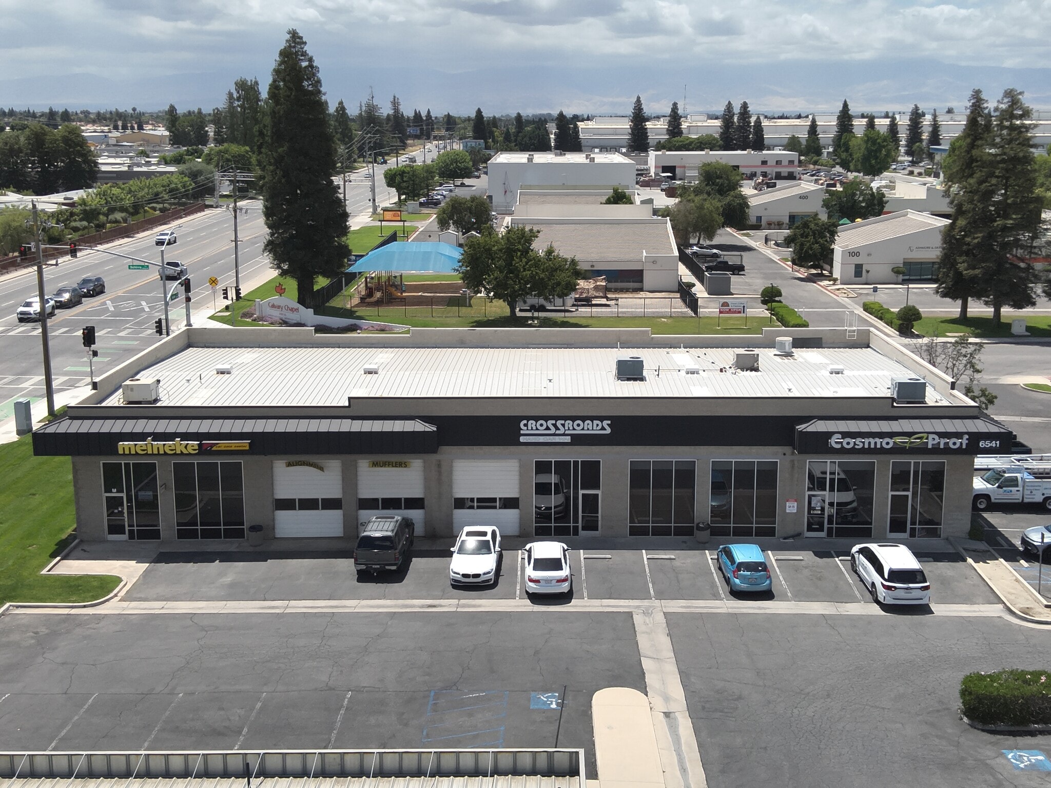 6561 White Ln, Bakersfield, CA for lease Building Photo- Image 1 of 1