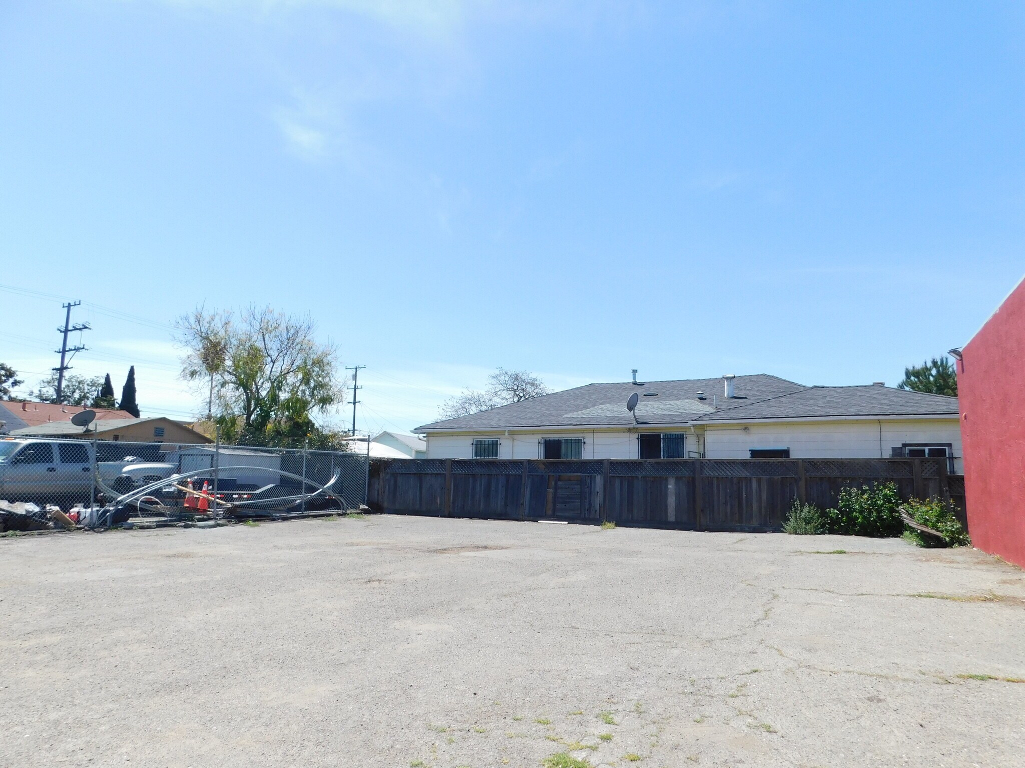 10801 Bancroft Ave, Oakland, CA for sale Building Photo- Image 1 of 3