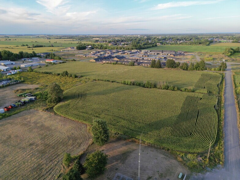 2227 County Road 31, Winchester, ON à vendre - Photo du bâtiment - Image 2 de 9