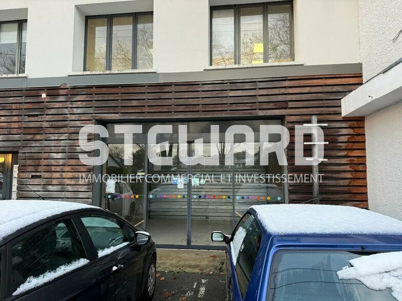 Flex in Wasquehal for lease - Building Photo - Image 2 of 12