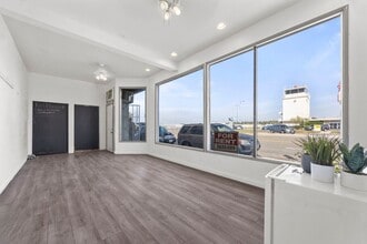 4010-4018 W Commonwealth Ave, Fullerton, CA à louer Photo intérieure- Image 1 de 2