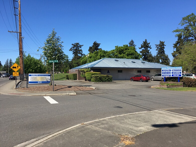 9101 Bridgeport Way SW, Lakewood, WA à louer - Photo du bâtiment - Image 3 de 11