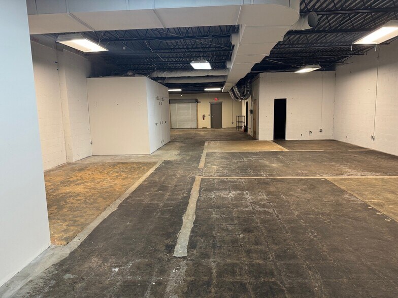 238 W Valley Ave, Birmingham, AL à louer - Photo du bâtiment - Image 3 de 6