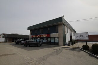 1233 Main St, Worcester, MA for lease Building Photo- Image 2 of 20