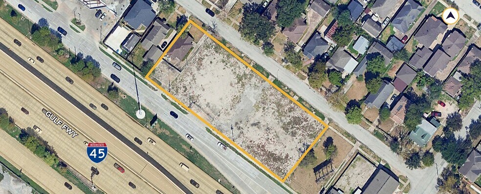 4727 Gulf Fwy, Houston, TX à louer - Photo du bâtiment - Image 1 de 7
