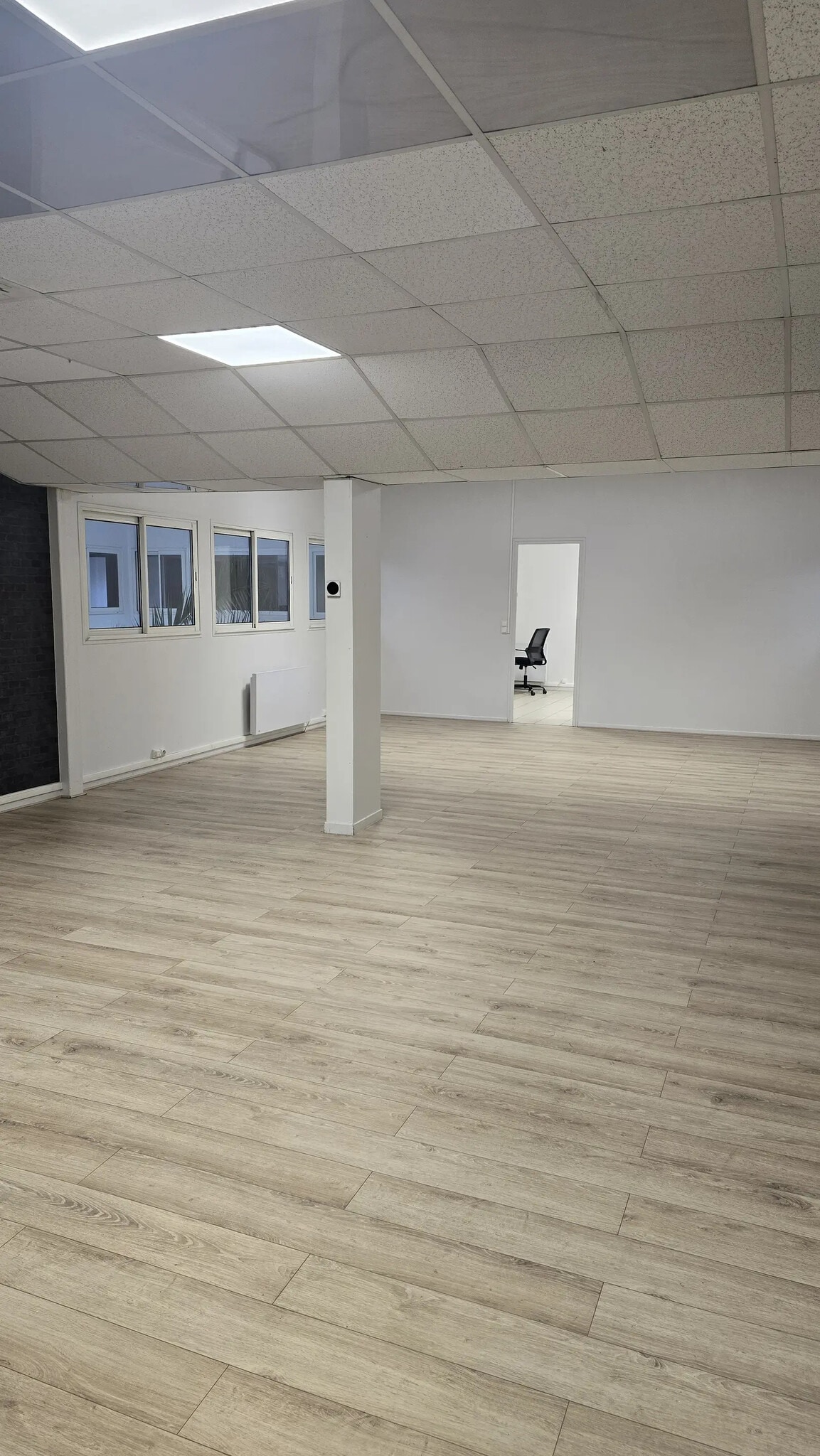 118 Avenue Du Maréchal De Lattre De Tassigny, Fontenay-sous-Bois à louer Photo intérieure- Image 1 de 5