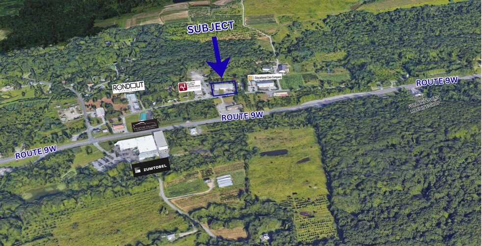 271 Upper North Rd, Highland, NY à vendre - Photo du bâtiment - Image 1 de 11