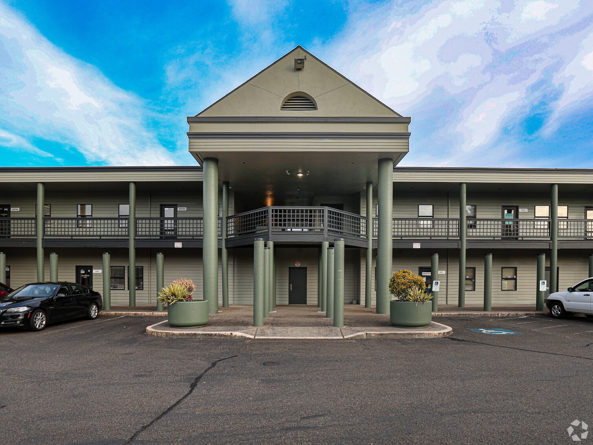 25500 SE Stark St, Gresham, OR à louer Photo principale- Image 1 de 7