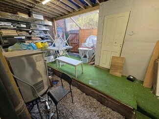 Plus de détails pour 443 Uxbridge Rd, Southall - Commerce de détail à louer