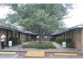 More details for 2202 S 77 Sunshine Strip, Harlingen, TX - Office for Lease