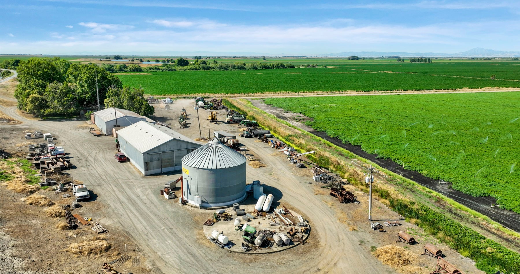 19701 Tyler Island Rd, Walnut Grove, CA for sale Primary Photo- Image 1 of 54