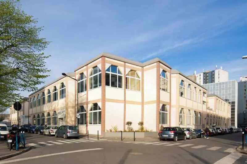 51 Rue De Presles, Aubervilliers à louer Photo du bâtiment- Image 1 de 2