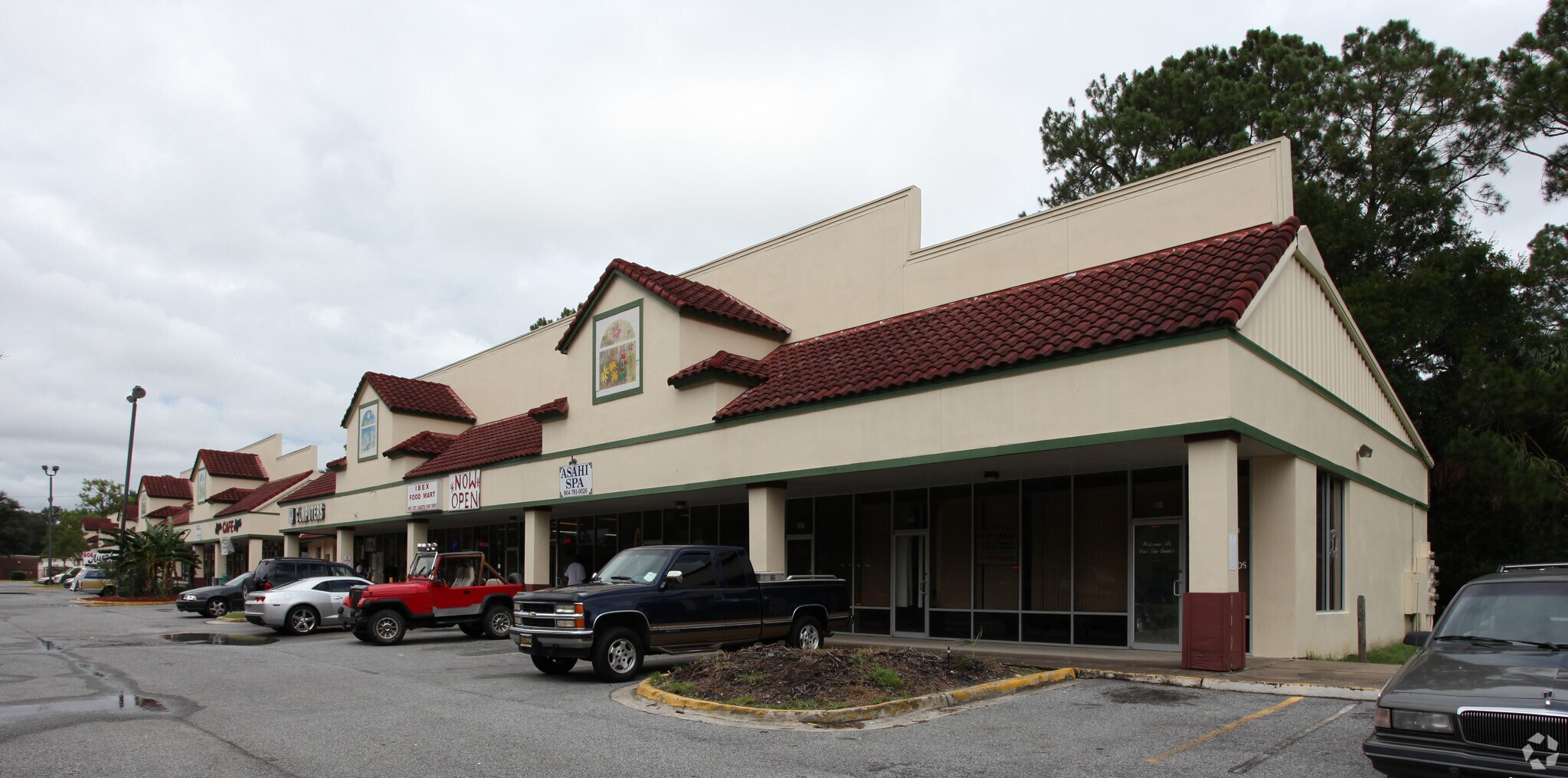 2151 Lane Ave S, Jacksonville, FL for lease Primary Photo- Image 1 of 7