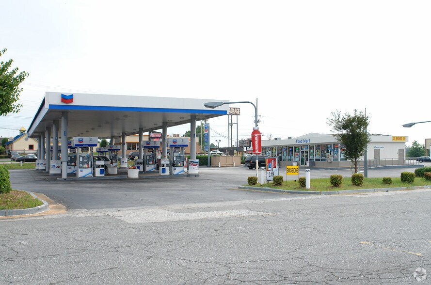 9552 Highway 5, Douglasville, GA à louer - Photo du bâtiment - Image 2 de 6