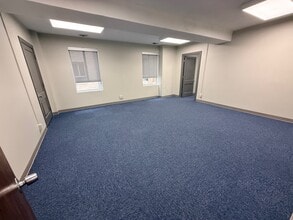 121 S Broadway Ave, Tyler, TX for lease Interior Photo- Image 2 of 5