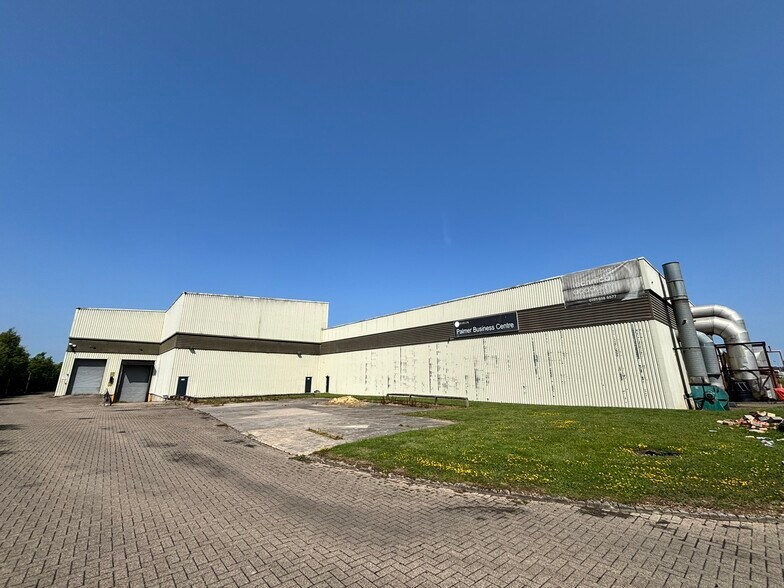 1 Palmer Rd, Peterlee à louer - Photo du bâtiment - Image 2 de 7