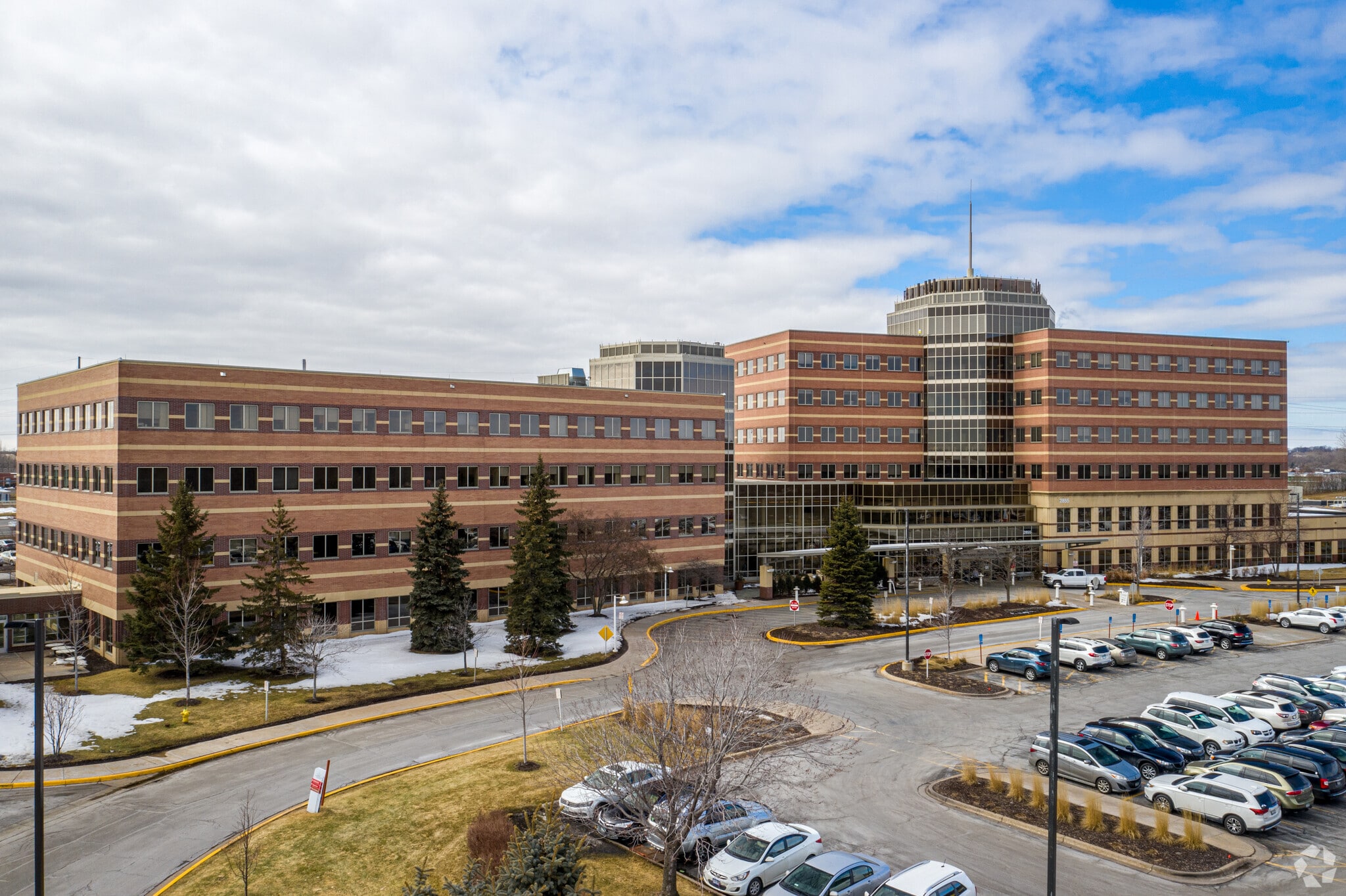 2805 Campus Dr, Plymouth, MN for lease Building Photo- Image 1 of 7