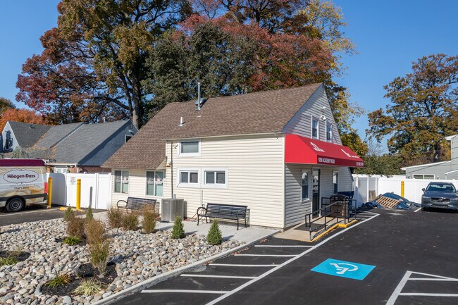 More details for 3399 Fordham Rd, Philadelphia, PA - Coworking for Lease