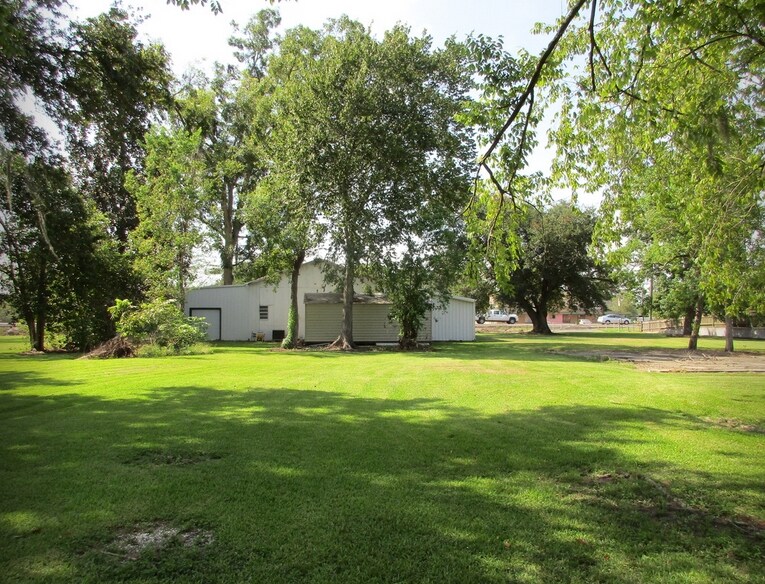 15277 Highway 90, Paradis, LA à vendre - Photo du bâtiment - Image 2 de 3