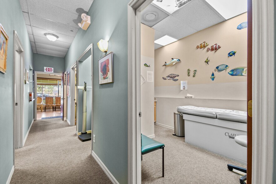 13832 US Highway 1, Sebastian, FL à vendre - Photo du bâtiment - Image 3 de 11