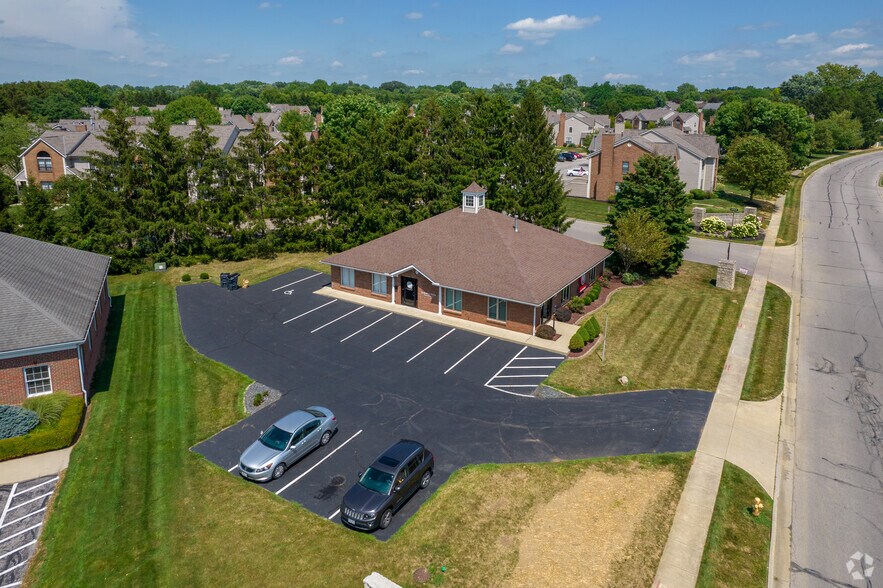 7620 Farmsbury Rd, Reynoldsburg, OH à louer - Photo du bâtiment - Image 3 de 18