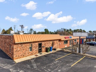 More details for 808-810 W Main St, Jamestown, NC - Retail for Sale