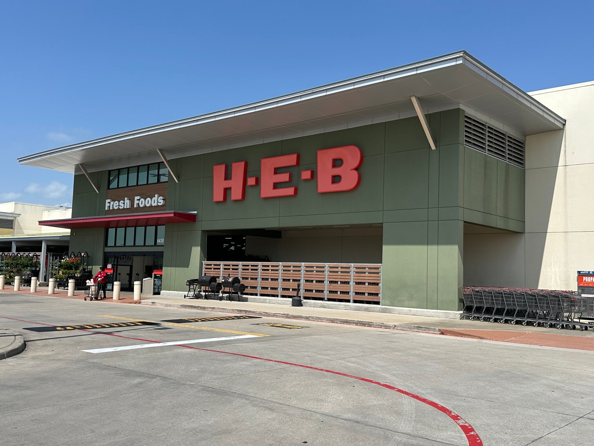 6240 Garth Rd, Baytown, TX for lease Primary Photo- Image 1 of 3