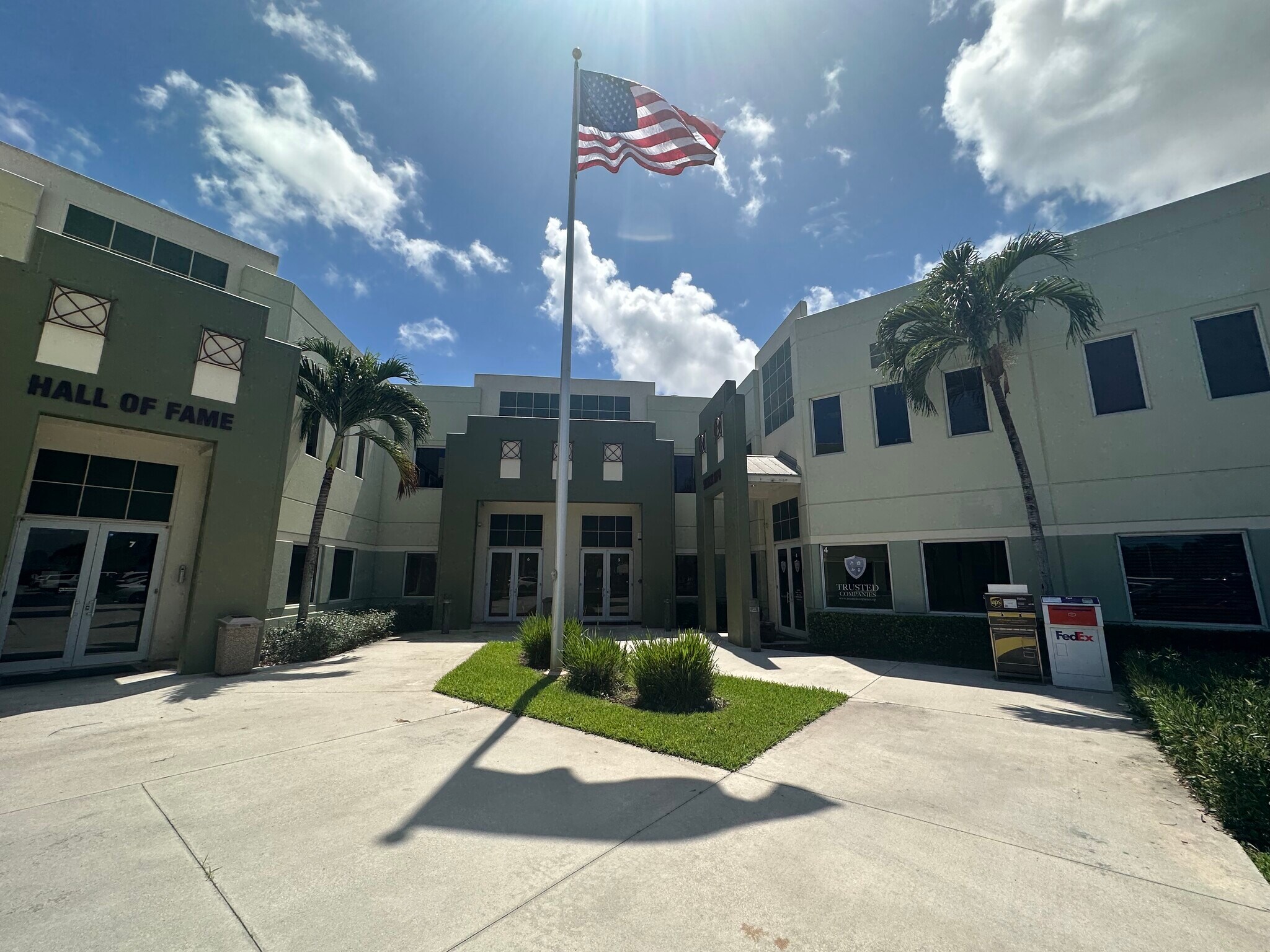 1200 S Rogers Cir, Boca Raton, FL à vendre Photo principale- Image 1 de 1