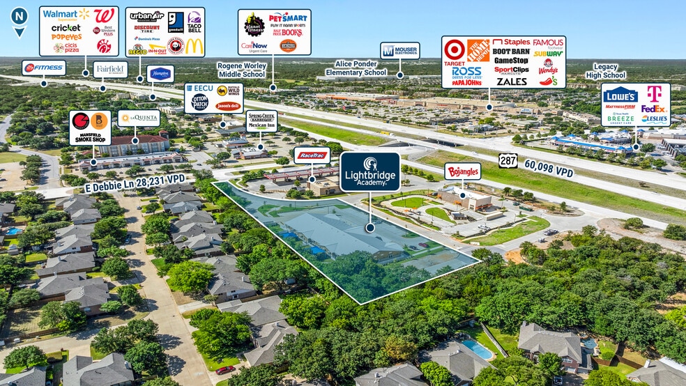 21 E Debbie Ln, Mansfield, TX à vendre - Photo du bâtiment - Image 2 de 5