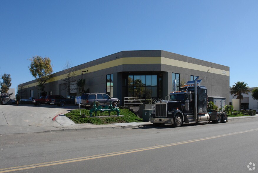 2375 Michael Faraday Dr, San Diego, CA for lease - Primary Photo - Image 1 of 1