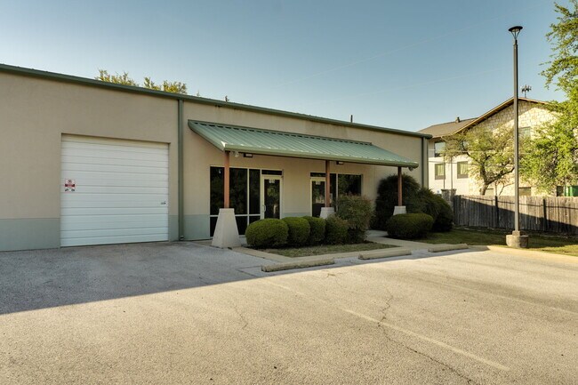 More details for 2105 Ranch Road 620 S, Lakeway, TX - Retail for Lease