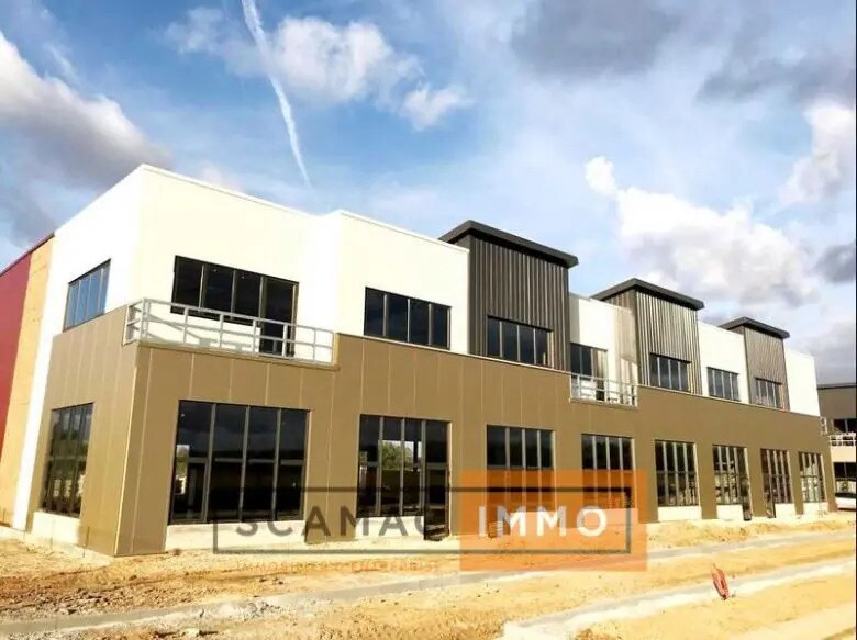 Flex in Buc for lease Building Photo- Image 1 of 5