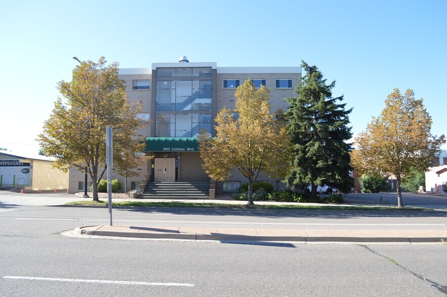 1100 W Littleton Blvd, Littleton, CO à vendre - Photo du bâtiment - Image 2 de 15