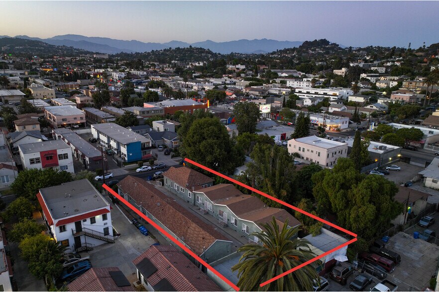 4124-4126 1/2 Monroe St, Los Angeles, CA à vendre - Photo du bâtiment - Image 3 de 21