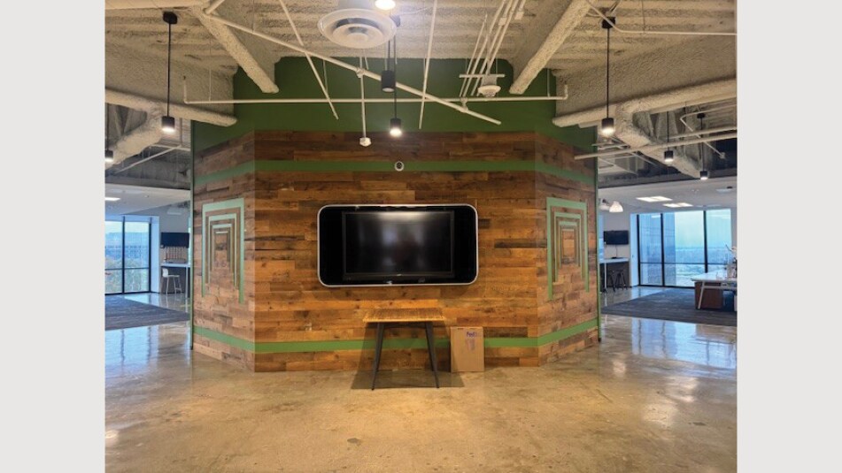 19800 MacArthur Blvd, Irvine, CA à louer - Photo du bâtiment - Image 2 de 8