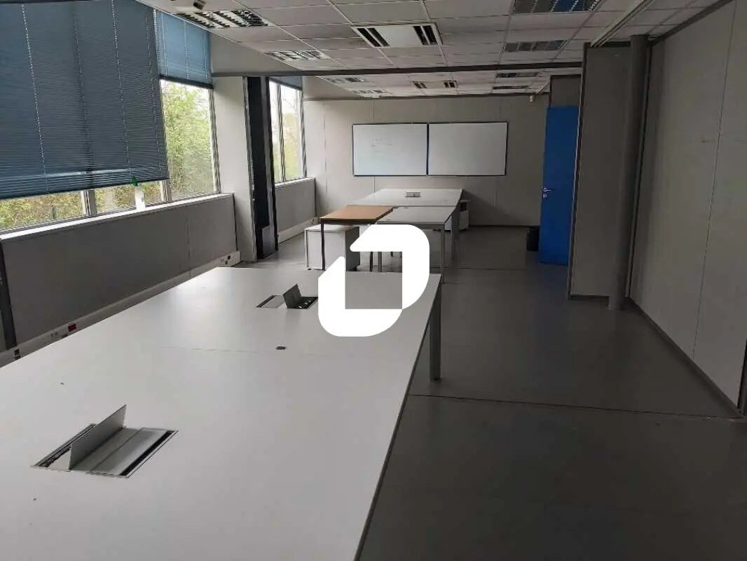 Office in Bruges for sale Interior Photo- Image 1 of 13